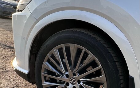 Lexus RX IV рестайлинг, 2023 год, 8 500 000 рублей, 4 фотография