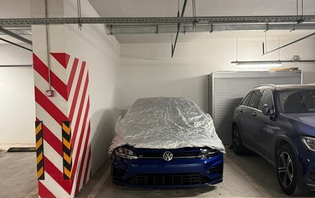 Volkswagen Golf R VII, 2019 год, 3 499 999 рублей, 20 фотография