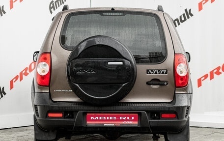 Chevrolet Niva I рестайлинг, 2018 год, 620 000 рублей, 8 фотография