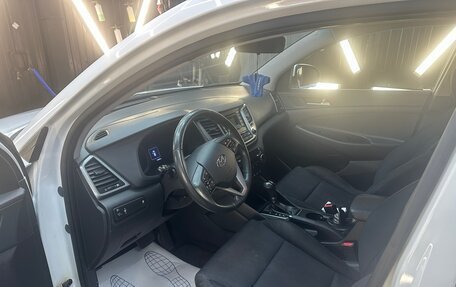 Hyundai Tucson III, 2018 год, 1 950 000 рублей, 4 фотография
