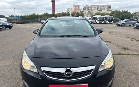 Opel Astra J, 2011 год, 600 000 рублей, 12 фотография