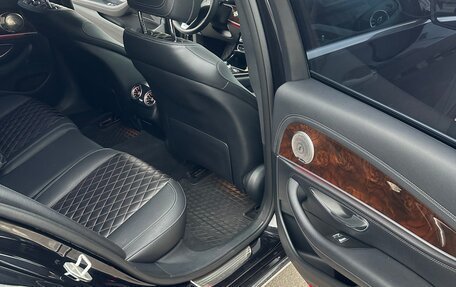 Mercedes-Benz E-Класс, 2016 год, 2 300 000 рублей, 3 фотография