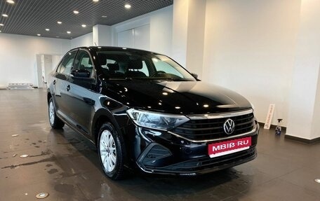 Volkswagen Polo VI (EU Market), 2021 год, 1 555 000 рублей, 1 фотография