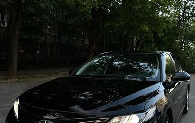 Toyota Camry, 2019 год, 2 490 000 рублей, 1 фотография