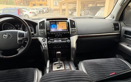 Toyota Land Cruiser 200, 2014 год, 5 150 000 рублей, 12 фотография