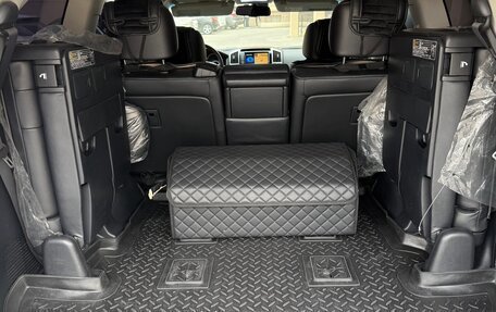 Toyota Land Cruiser 200, 2014 год, 5 150 000 рублей, 14 фотография