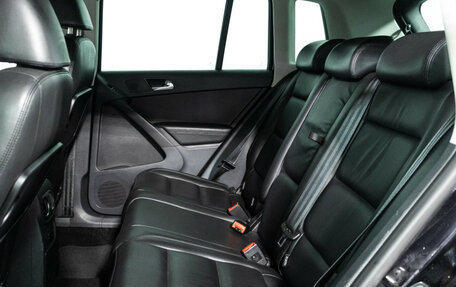 Volkswagen Tiguan I, 2010 год, 1 199 700 рублей, 10 фотография