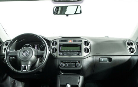 Volkswagen Tiguan I, 2010 год, 1 199 700 рублей, 13 фотография