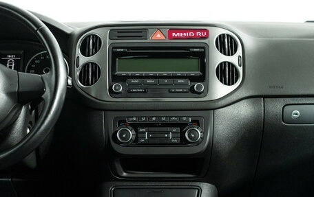 Volkswagen Tiguan I, 2010 год, 1 199 700 рублей, 14 фотография