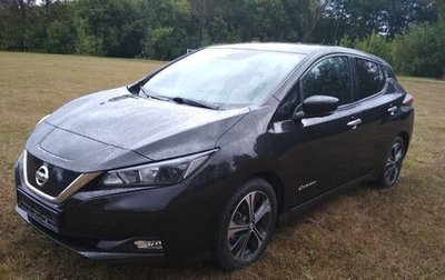 Nissan Leaf II, 2018 год, 1 867 000 рублей, 1 фотография
