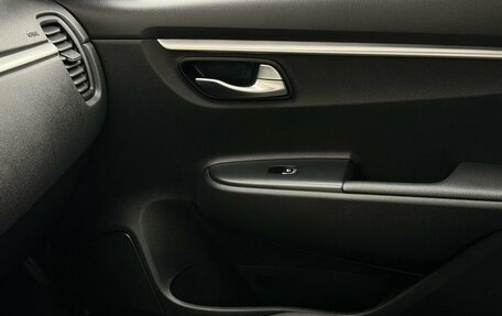 KIA Rio IV, 2021 год, 1 647 000 рублей, 14 фотография