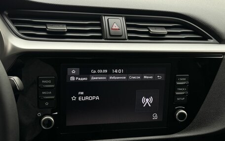 KIA Rio IV, 2021 год, 1 647 000 рублей, 10 фотография