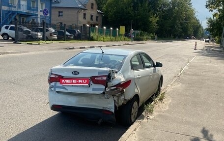 KIA Rio III рестайлинг, 2012 год, 380 000 рублей, 5 фотография