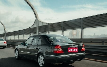 Mercedes-Benz C-Класс, 1996 год, 1 500 000 рублей, 4 фотография