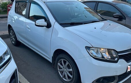 Renault Sandero II рестайлинг, 2018 год, 1 000 000 рублей, 5 фотография