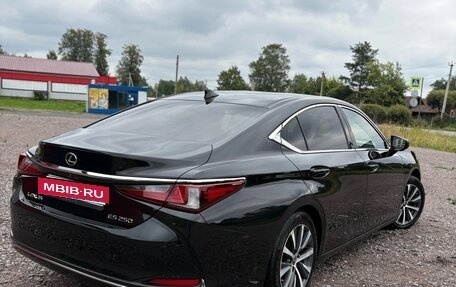 Lexus ES VII, 2019 год, 3 290 000 рублей, 5 фотография