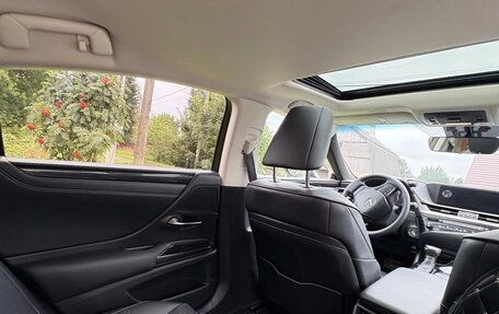 Lexus ES VII, 2019 год, 3 290 000 рублей, 17 фотография