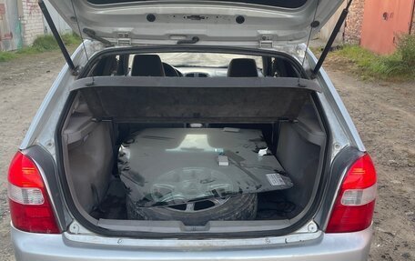 Mazda 323, 2001 год, 100 000 рублей, 6 фотография