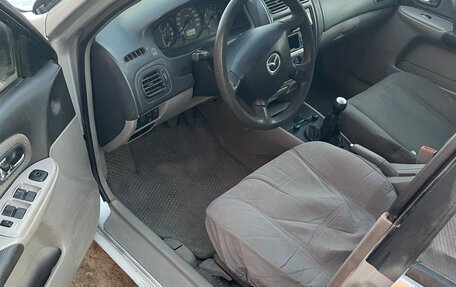 Mazda 323, 2001 год, 100 000 рублей, 7 фотография