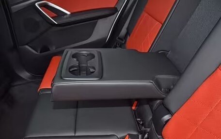 BMW X1, 2025 год, 5 000 000 рублей, 15 фотография