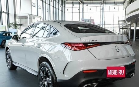 Mercedes-Benz GLC Coupe, 2025 год, 7 740 000 рублей, 4 фотография