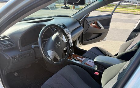 Toyota Camry, 2011 год, 1 300 000 рублей, 11 фотография