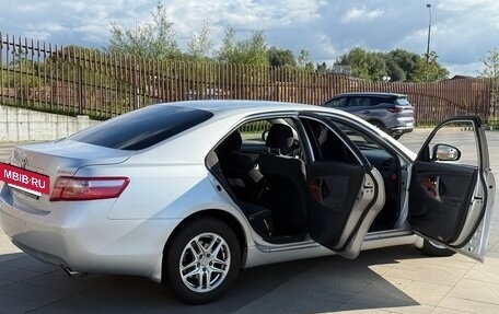 Toyota Camry, 2011 год, 1 300 000 рублей, 7 фотография