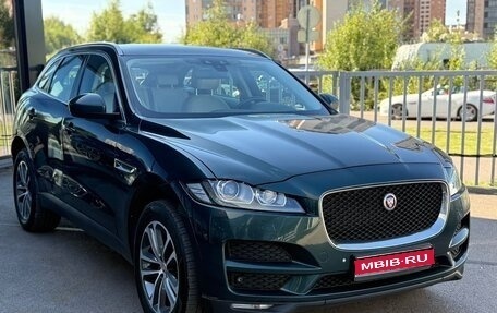 Jaguar F-Pace, 2017 год, 2 100 000 рублей, 1 фотография