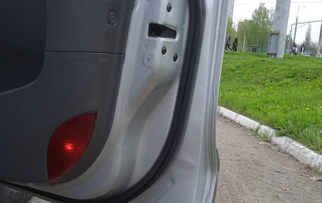 Hyundai Santa Fe III рестайлинг, 2005 год, 750 000 рублей, 10 фотография