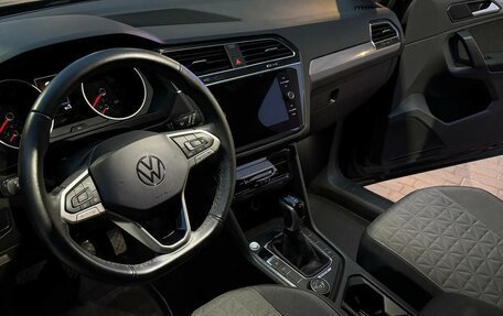 Volkswagen Tiguan II, 2021 год, 3 450 000 рублей, 11 фотография