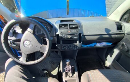 Volkswagen Polo IV рестайлинг, 2007 год, 330 000 рублей, 5 фотография