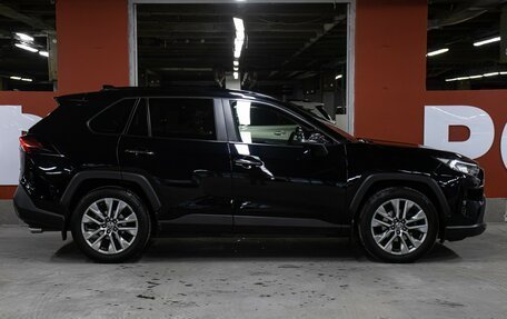 Toyota RAV4, 2020 год, 2 998 000 рублей, 4 фотография