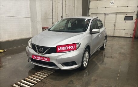 Nissan Tiida, 2015 год, 900 000 рублей, 1 фотография