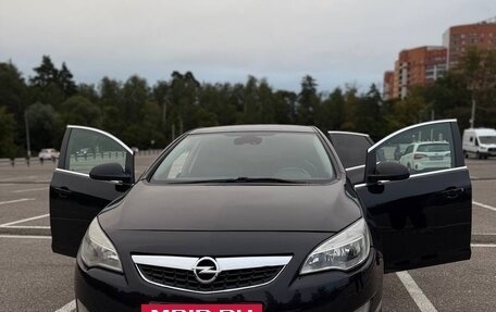 Opel Astra J, 2010 год, 750 000 рублей, 10 фотография