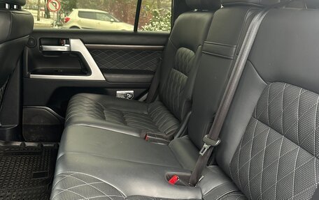 Toyota Land Cruiser 200, 2017 год, 6 780 000 рублей, 14 фотография