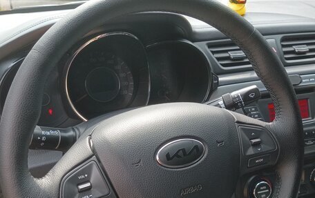 KIA Rio III рестайлинг, 2014 год, 1 050 000 рублей, 4 фотография