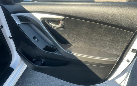 Hyundai Elantra V, 2013 год, 957 000 рублей, 9 фотография