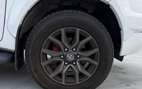 Toyota Hilux VIII, 2022 год, 4 301 000 рублей, 7 фотография