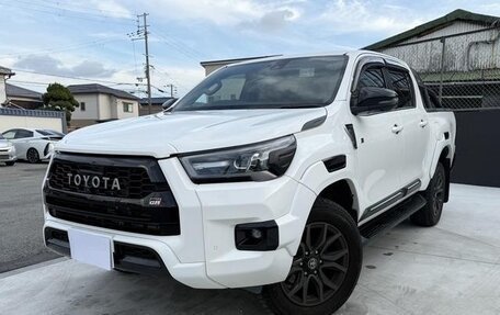 Toyota Hilux VIII, 2022 год, 4 301 000 рублей, 15 фотография