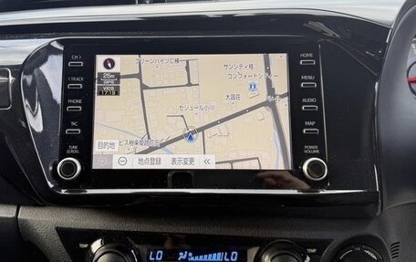 Toyota Hilux VIII, 2022 год, 4 301 000 рублей, 28 фотография