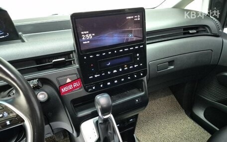 Hyundai Staria, 2022 год, 3 190 777 рублей, 15 фотография