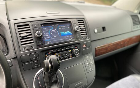 Volkswagen Multivan T5, 2015 год, 3 100 000 рублей, 28 фотография