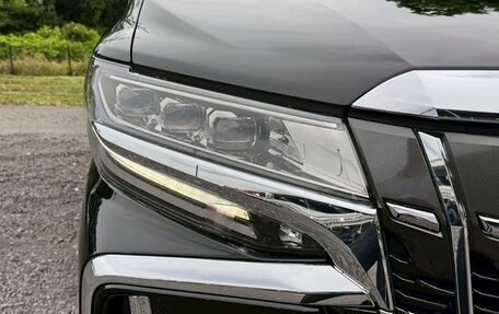 Toyota Alphard III, 2022 год, 3 200 000 рублей, 5 фотография