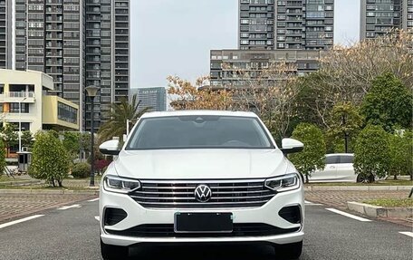 Volkswagen Lavida, 2022 год, 1 250 000 рублей, 2 фотография