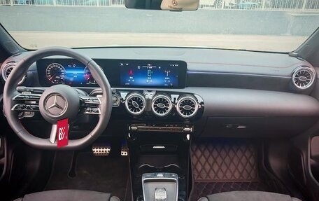 Mercedes-Benz CLA, 2024 год, 3 543 000 рублей, 10 фотография