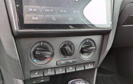 Skoda Rapid I, 2015 год, 950 000 рублей, 17 фотография