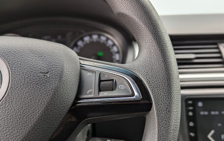 Skoda Rapid I, 2015 год, 950 000 рублей, 20 фотография