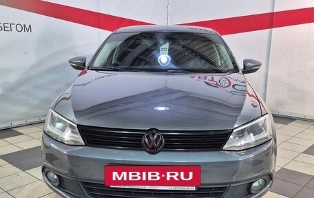 Volkswagen Jetta VI, 2012 год, 747 000 рублей, 2 фотография