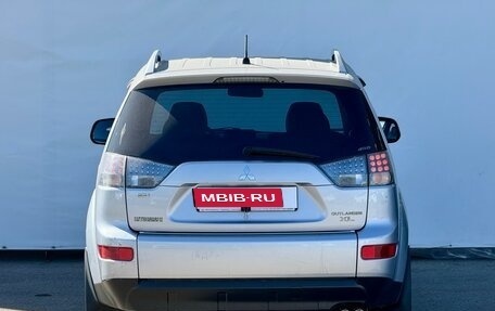 Mitsubishi Outlander III рестайлинг 3, 2007 год, 1 180 000 рублей, 11 фотография
