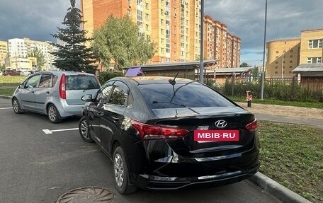 Hyundai Solaris II рестайлинг, 2017 год, 750 000 рублей, 3 фотография